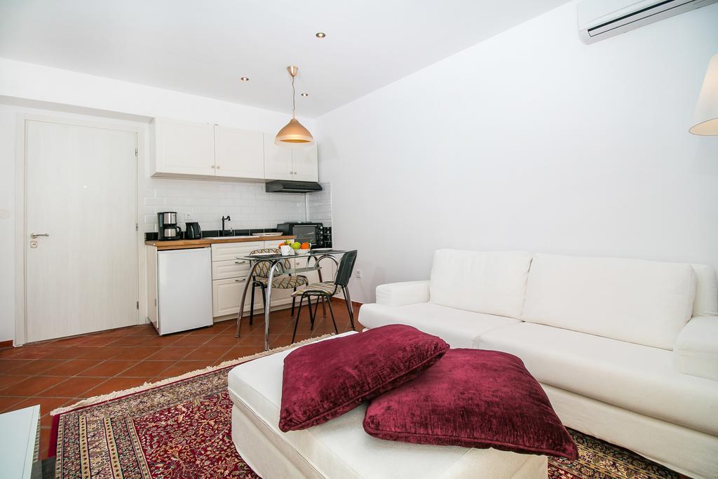 Danezis City Stars Boutique Aparthotel (Adults Only) Rhodes City Esterno foto