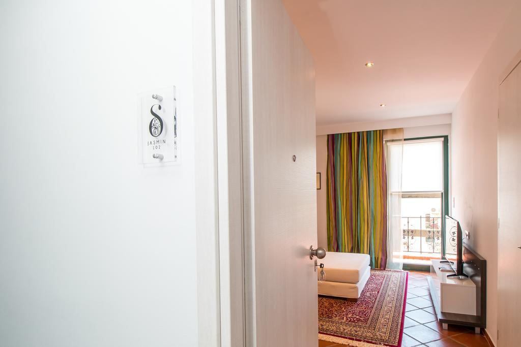 Danezis City Stars Boutique Aparthotel (Adults Only) Rhodes City Esterno foto